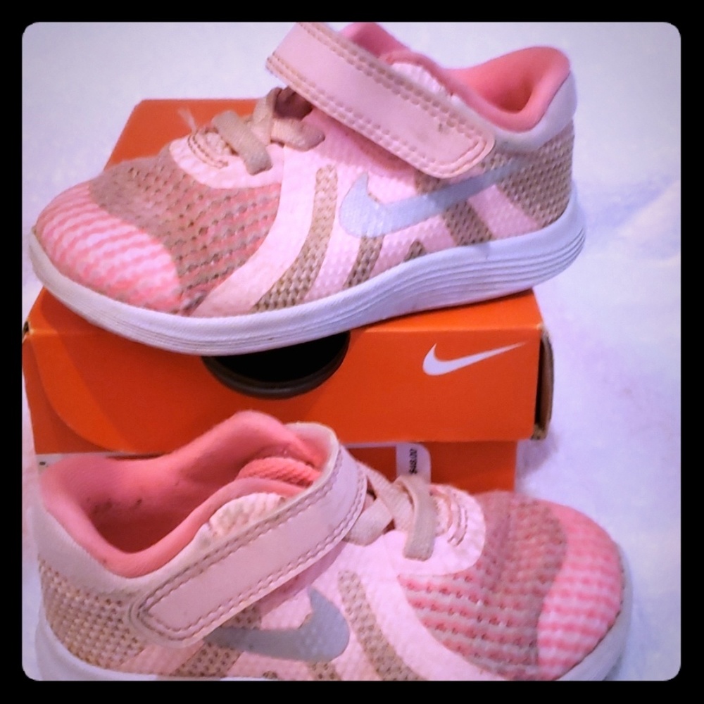 Nike Free RN Toddler 6c